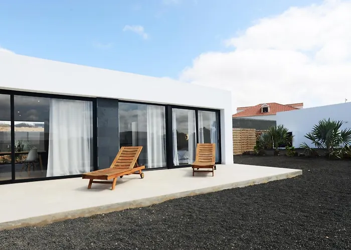 Villa Duna Colorada 2 *