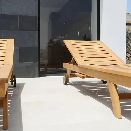 Villa Duna Colorada 2 *